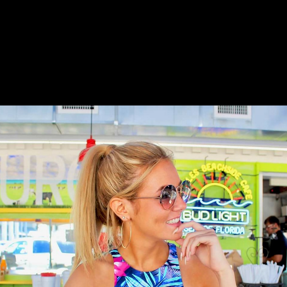 Meet your Posher, Lucy